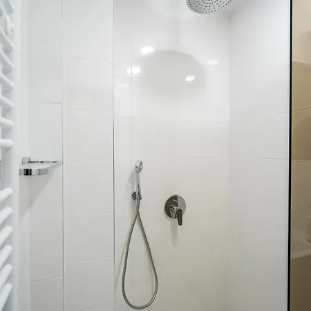 Appartement Location New & Spacious 3 Bdr Medical Academy