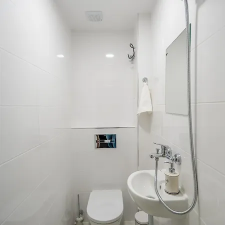 Apartment Location New & Spacious 3 Bdr Medical Academy *
